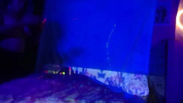 Neon Muse online show from July 2026 04:30:01 AM