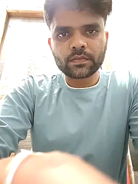saddyboyforU online show from May 2026 11:21:02 PM