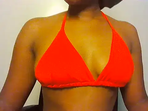 DivineDollx online show from July 2026 09:32:01 PM