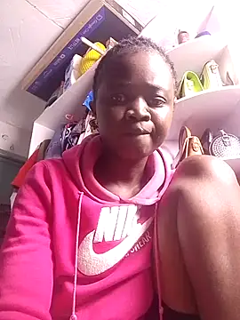 Carinasweets online show from May 2026 07:03:02 PM