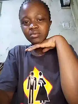 Snapshot of Carinasweets chatting on June 2026 03:28:01 PM Carinasweets online show from June 2026 03:28:01 PM