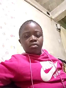Snapshot of Carinasweets chatting on June 2026 02:55:02 AM Carinasweets online show from June 2026 02:55:02 AM