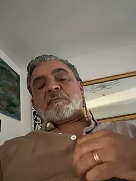 Snapshot of ramoon1965 chatting on July 2026 09:25:01 AM ramoon1965 online show from July 2026 09:25:01 AM