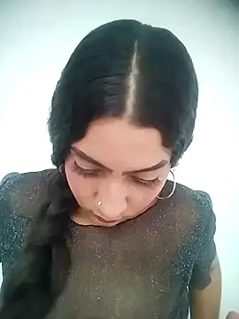 Snapshot of ScarletLovee_ chatting on July 2026 02:02:01 PM ScarletLovee online show from July 2026 02:02:01 PM