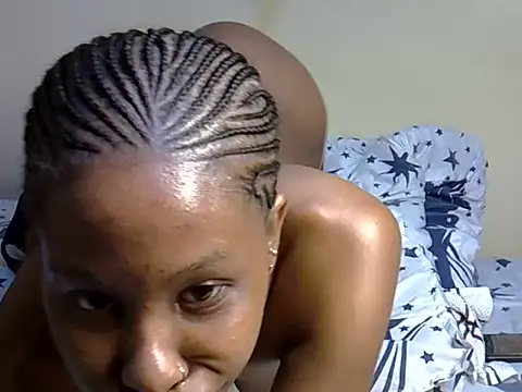 Snapshot of Sexxymir_ chatting on June 2026 09:14:02 PM Sexxymir online show from June 2026 09:14:02 PM
