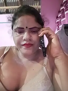 Snapshot of Maya_Vabi chatting on July 2026 02:03:02 PM Maya Vabi online show from July 2026 02:03:02 PM