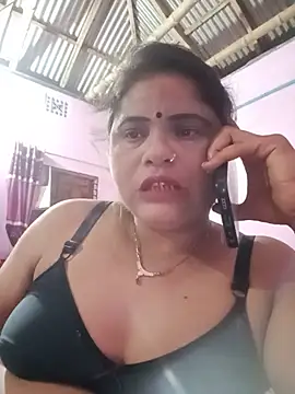 Snapshot of Maya_Vabi chatting on July 2026 03:02:02 PM Maya Vabi online show from July 2026 03:02:02 PM