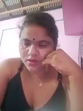 Maya Vabi online show from May 2026 08:47:02 PM