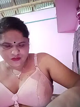Snapshot of Maya_Vabi chatting on July 2026 08:57:01 AM Maya Vabi online show from July 2026 08:57:01 AM