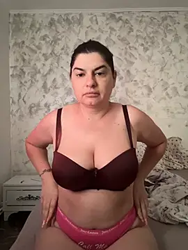 Snapshot of evaxxxcurvyxxx chatting on July 2026 01:55:01 PM evaxxxcurvyxxx online show from July 2026 01:55:01 PM