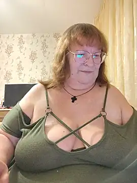 Snapshot of Sweet19-68 chatting on June 2026 08:26:02 PM Sweet19-68 online show from June 2026 08:26:02 PM