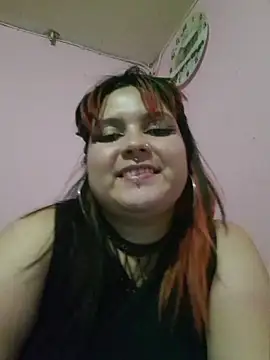 curvy latina online show from July 2026 11:01:01 PM