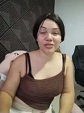 RoouseSiren online show from May 2026 09:32:01 PM