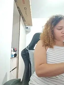 RoouseSiren online show from July 2026 09:08:01 PM