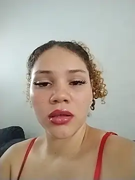 RoouseSiren online show from July 2026 09:58:02 PM