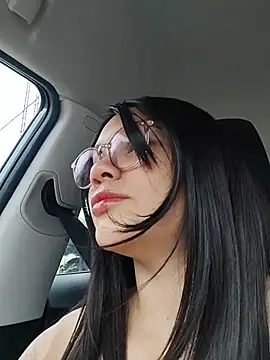 RoouseSiren online show from May 2026 07:20:02 PM