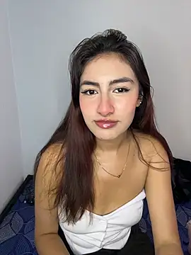 velariasoft  online show from May 2026 04:02:02 PM