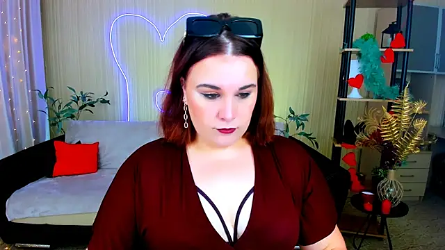 OliviaTwens online show from July 2026 04:12:02 AM