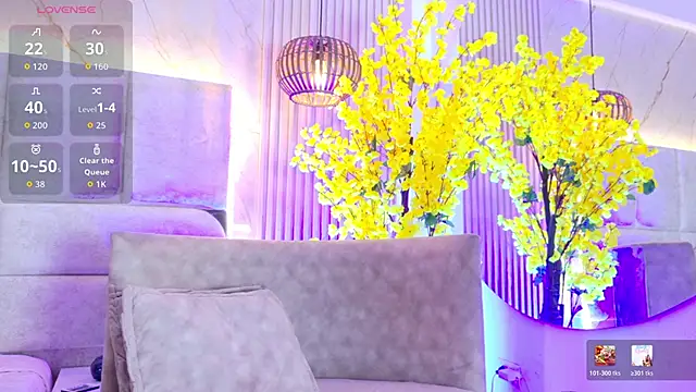 JuliiaSantos online show from June 2026 02:23:01 AM