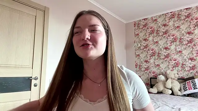 lizzzanatooo online show from June 2026 03:01:01 PM