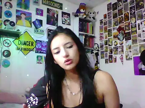 angelgirl2006 online show from June 2026 08:24:02 PM