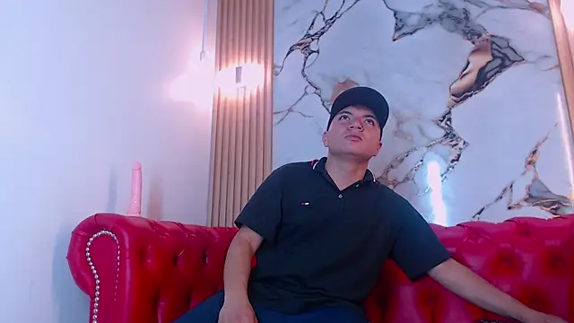 Felipe Rey online show from May 2026 07:42:02 PM