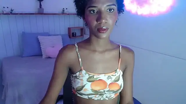 Snapshot of AlissonSmal chatting on May 2026 08:37:02 PM AlissonSmal online show from May 2026 08:37:02 PM