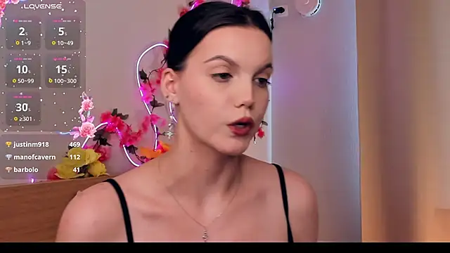 TessieBarriault online show from July 2026 08:25:02 AM