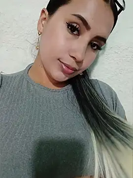 shantall cute online show from July 2026 04:52:02 AM