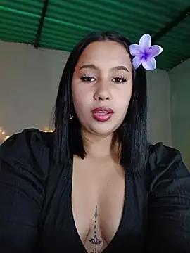 shantall cute online show from July 2026 06:49:01 PM