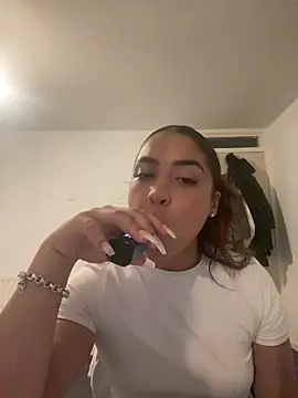 Snapshot of naomiiii55 chatting on June 2026 11:50:02 PM naomiiii55 online show from June 2026 11:50:02 PM