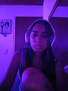 xcleila online show from June 2026 05:59:01 AM