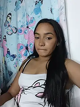 xcleila online show from July 2026 05:08:01 AM