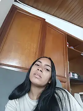 Snapshot of xcleila chatting on June 2026 04:39:02 PM xcleila online show from June 2026 04:39:02 PM