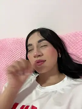 Snapshot of dolliemma chatting on July 2026 08:55:02 AM dolliemma online show from July 2026 08:55:02 AM