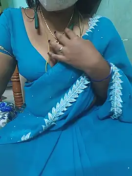 Snapshot of Tamil-kaviya98 chatting on July 2026 05:15:02 PM Tamil-kaviya98 online show from July 2026 05:15:02 PM