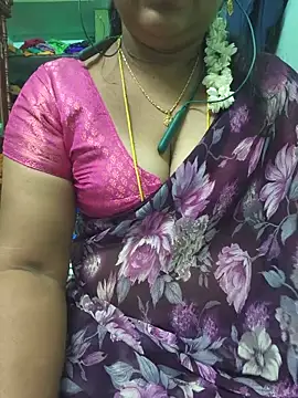 Snapshot of Tamil-kaviya98 chatting on June 2026 06:07:01 PM Tamil-kaviya98 online show from June 2026 06:07:01 PM