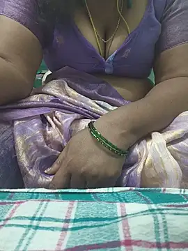 Snapshot of Tamil-kaviya98 chatting on June 2026 05:34:01 PM Tamil-kaviya98 online show from June 2026 05:34:01 PM