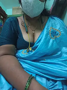 Snapshot of Tamil-kaviya98 chatting on June 2026 10:08:01 PM Tamil-kaviya98 online show from June 2026 10:08:01 PM