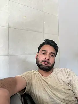 Snapshot of VBRAWN01 chatting on July 2026 09:14:02 AM VBRAWN01 online show from July 2026 09:14:02 AM