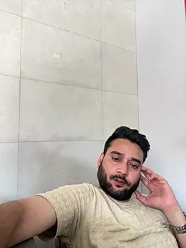 Snapshot of VBRAWN01 chatting on June 2026 09:06:02 AM VBRAWN01 online show from June 2026 09:06:02 AM