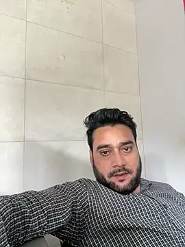 Snapshot of VBRAWN01 chatting on July 2026 11:00:01 AM VBRAWN01 online show from July 2026 11:00:01 AM