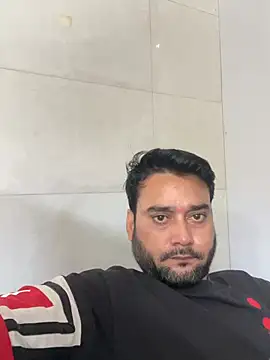 Snapshot of VBRAWN01 chatting on July 2026 09:28:01 AM VBRAWN01 online show from July 2026 09:28:01 AM