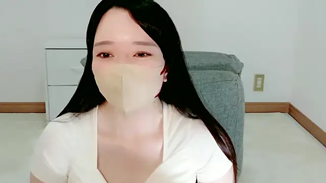 Hikari  o00 online show from June 2026 02:33:01 AM