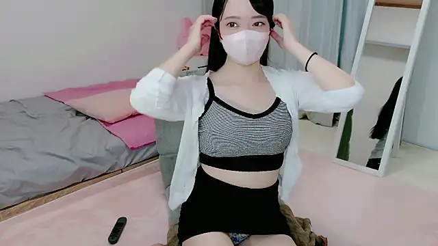 Hikari  o00 online show from July 2026 10:13:01 PM