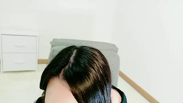 Snapshot of Hikari__o00 chatting on June 2026 02:34:01 AM Hikari o00 online show from June 2026 02:34:01 AM