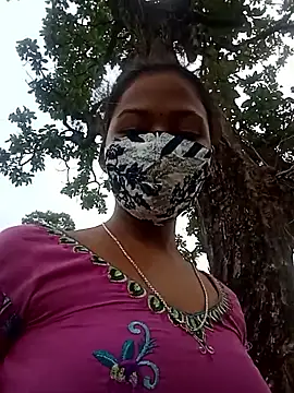 Madhuri-singh88 online show from June 2026 03:50:01 AM