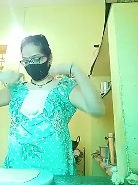 Snapshot of hi-bhabhi chatting on May 2026 04:30:01 AM hi-bhabhi online show from May 2026 04:30:01 AM