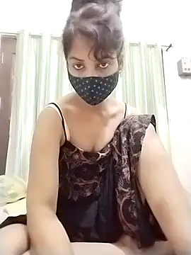 cutieNancy89 online show from June 2026 10:18:01 PM