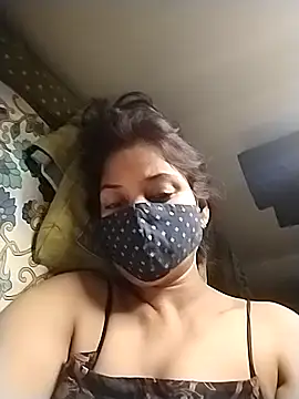 cutieNancy89 online show from June 2026 12:28:01 AM
